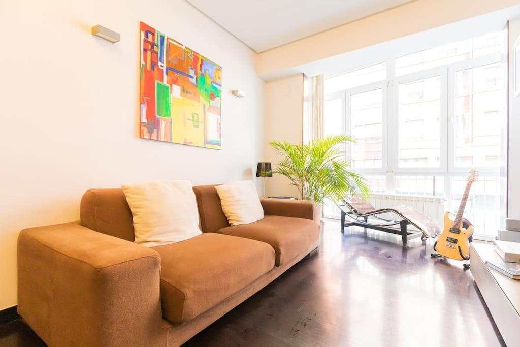 Frente Al Parque, En El Centro Apartment Bilbao Exterior photo